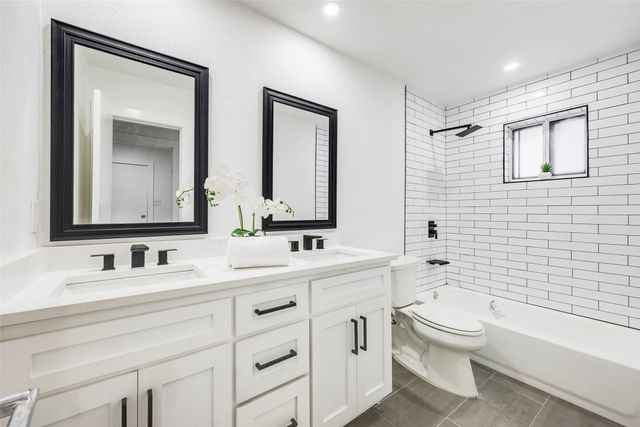 3900 Anewby Way, Fort Worth, TX 76133
