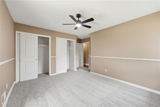 305 SW Marion Lane, Lee's Summit, MO 64081