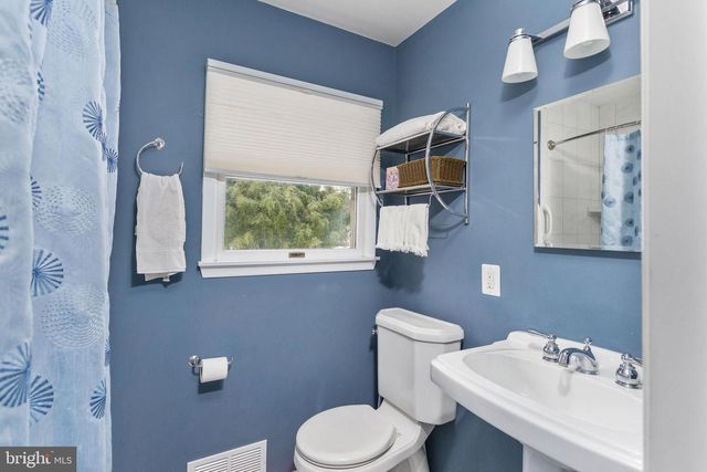 3 PRINCETON PL, Princeton Junction, NJ 08550