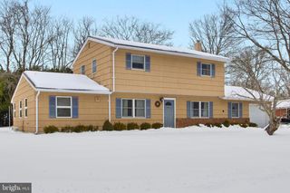 3 PRINCETON PL, Princeton Junction, NJ 08550