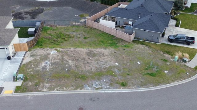 4201 S Zillah St, Kennewick, WA 99337