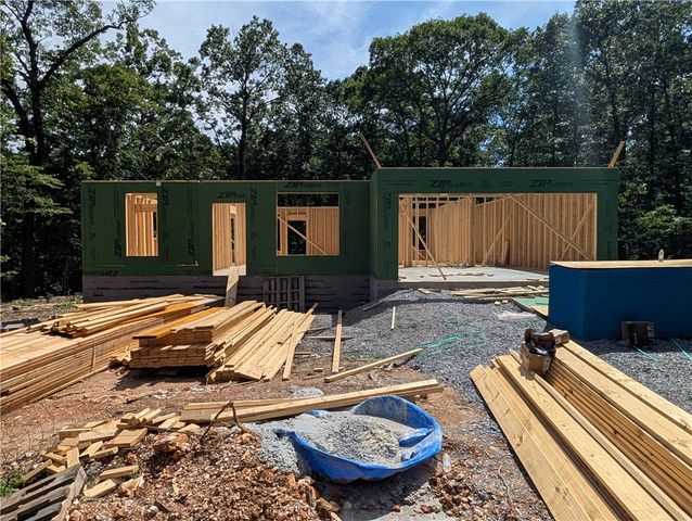 8 Kettering Lane, Bella Vista, AR 72714