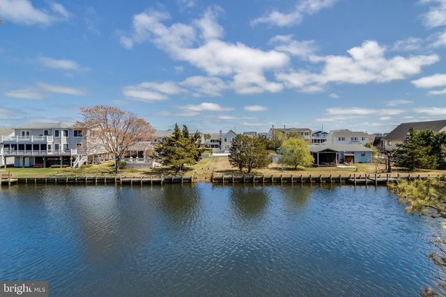 322 YORK RD, South Bethany, DE 19930