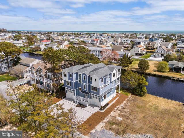 322 YORK RD, South Bethany, DE 19930