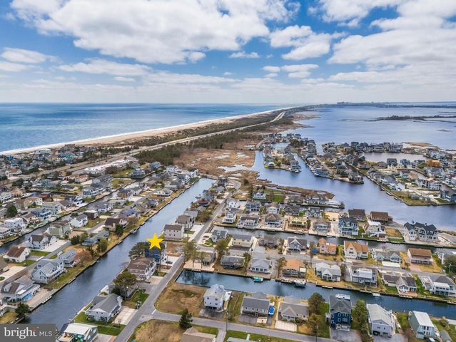 322 YORK RD, South Bethany, DE 19930