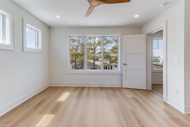 322 YORK RD, South Bethany, DE 19930