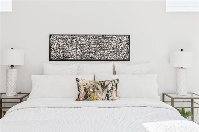 1918 Luna Woods Lane, Houston, TX 77055