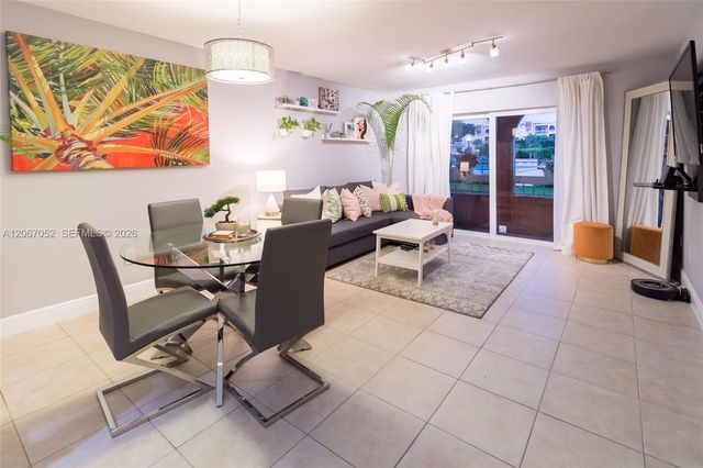 7845 Camino Real O-106, Miami, FL 33143