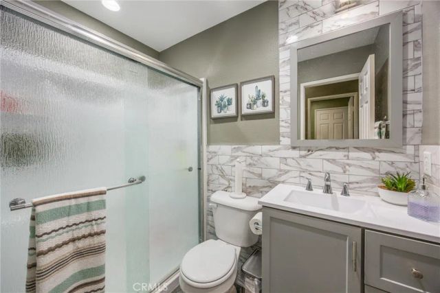 13633 Zircon Way, Victorville, CA 02394