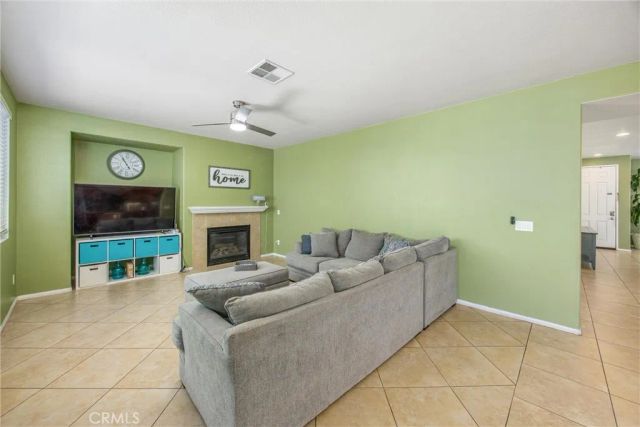 13633 Zircon Way, Victorville, CA 02394