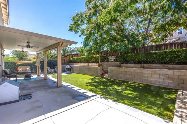 13633 Zircon Way, Victorville, CA 02394