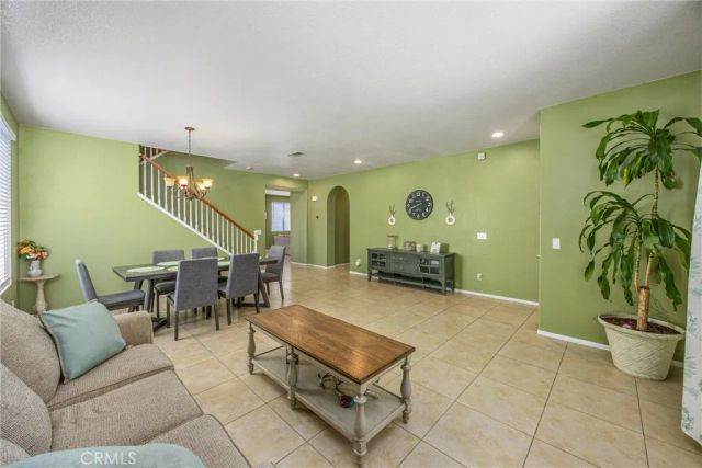 13633 Zircon Way, Victorville, CA 02394