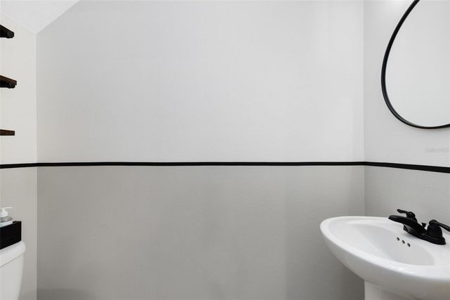 528 MADISON DRIVE, Davenport, FL 33837