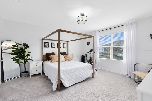 528 MADISON DRIVE, Davenport, FL 33837