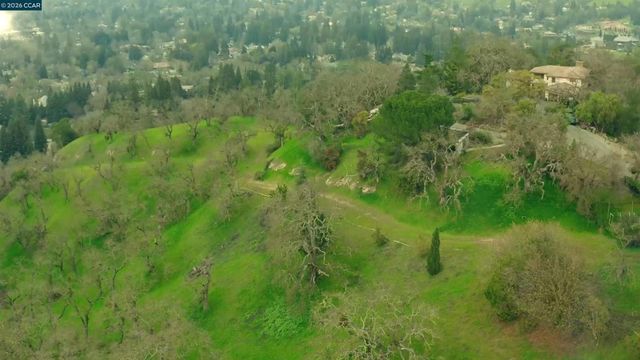 100 Los Balcones, Alamo, CA 94507