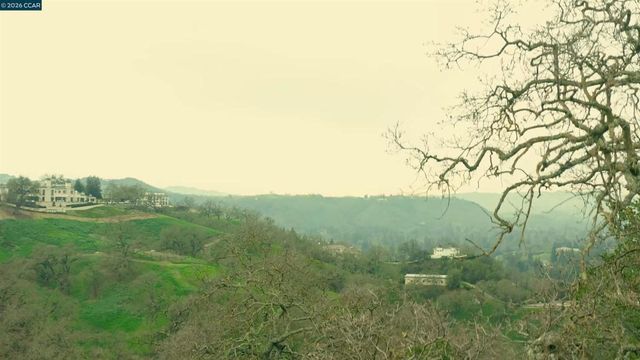 100 Los Balcones, Alamo, CA 94507