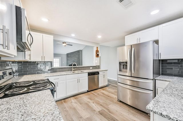 3102 Stacy Lane, Deer Park, TX 77536