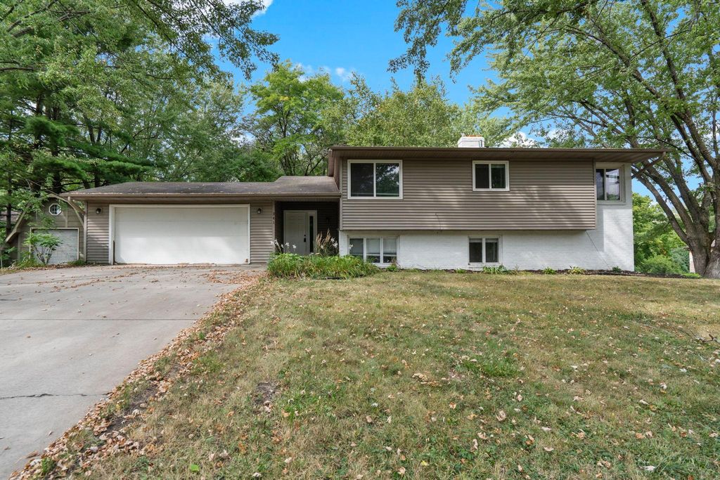 241 Harrington Drive, Long Lake, MN 55356 — photo 2