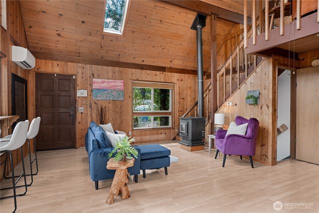 9940 Fairview Lake Road SW, Port Orchard, WA 98367