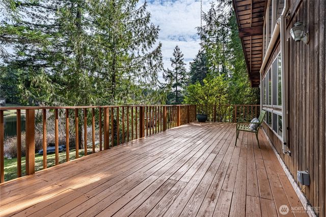 9940 Fairview Lake Road SW, Port Orchard, WA 98367