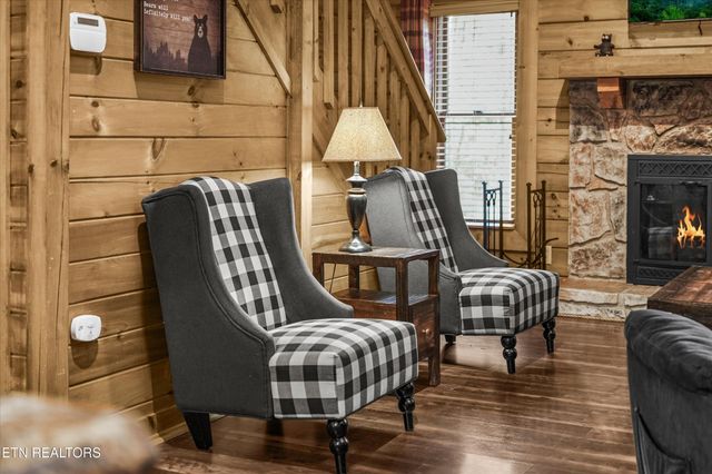 1627 Eagle Springs Rd, Sevierville, TN 37876