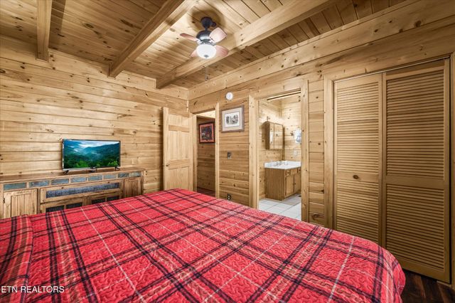 1627 Eagle Springs Rd, Sevierville, TN 37876