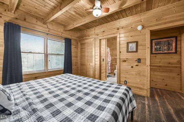 1627 Eagle Springs Rd, Sevierville, TN 37876