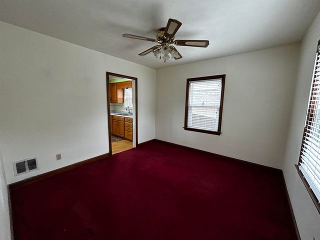 445 Norway Avenue, Huntington, WV 25705