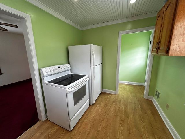 445 Norway Avenue, Huntington, WV 25705