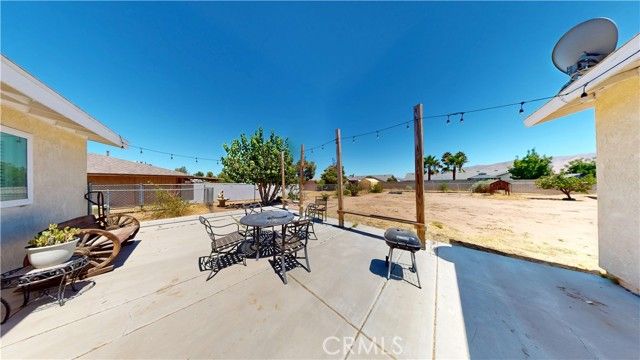7601 Corona Avenue, Hesperia, CA 92345