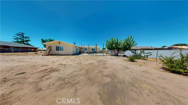 7601 Corona Avenue, Hesperia, CA 92345
