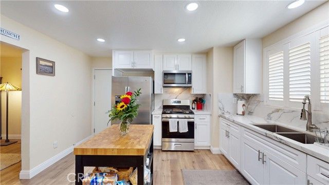 7601 Corona Avenue, Hesperia, CA 92345