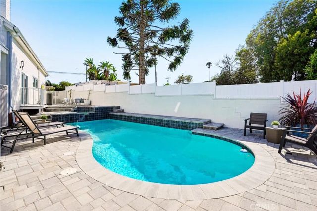 1467 11th, Manhattan Beach, CA 90266