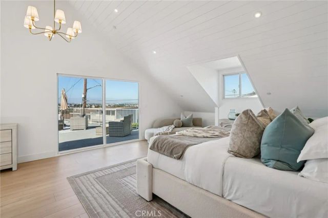 1467 11th, Manhattan Beach, CA 90266