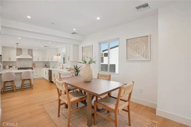 1467 11th, Manhattan Beach, CA 90266