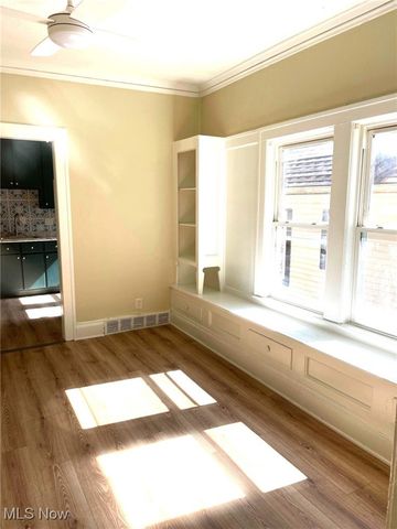 957 E 143rd Street, Cleveland, OH 44110