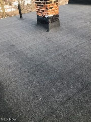 957 E 143rd Street, Cleveland, OH 44110