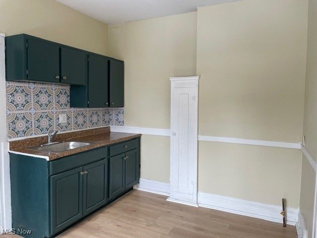 957 E 143rd Street, Cleveland, OH 44110