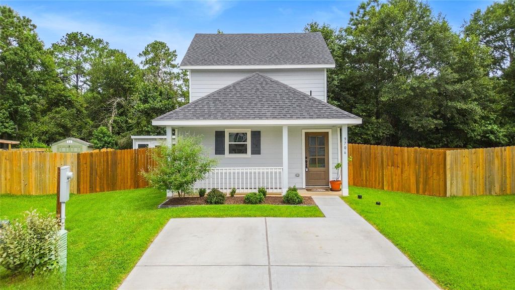 9706 Marie Village Court, Conroe, TX 77306