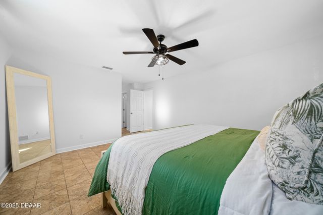 772 Horseman Drive, Port Orange, FL 32127