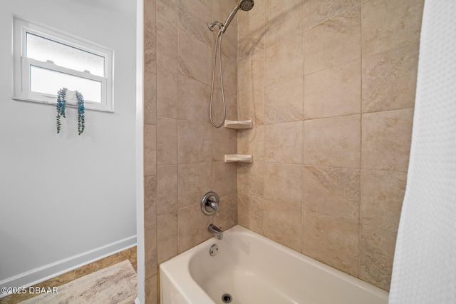 772 Horseman Drive, Port Orange, FL 32127