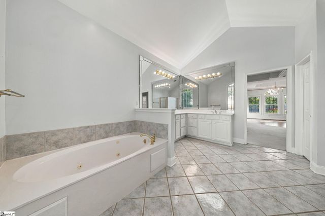 700 Mossy Ledge Lane, Simpsonville, SC 29681