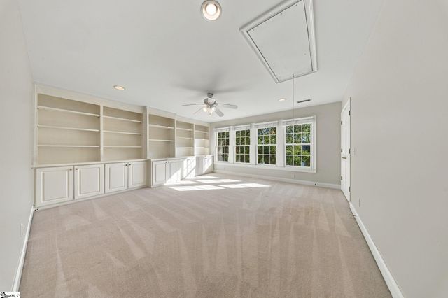 700 Mossy Ledge Lane, Simpsonville, SC 29681