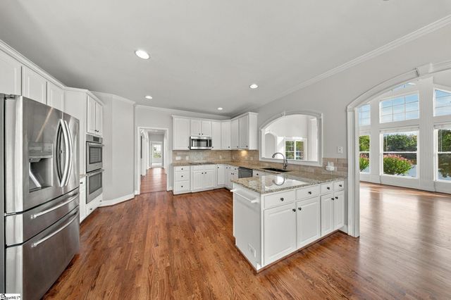 700 Mossy Ledge Lane, Simpsonville, SC 29681