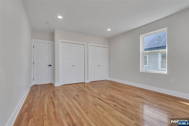 249 Hillside, Leonia, NJ 07605