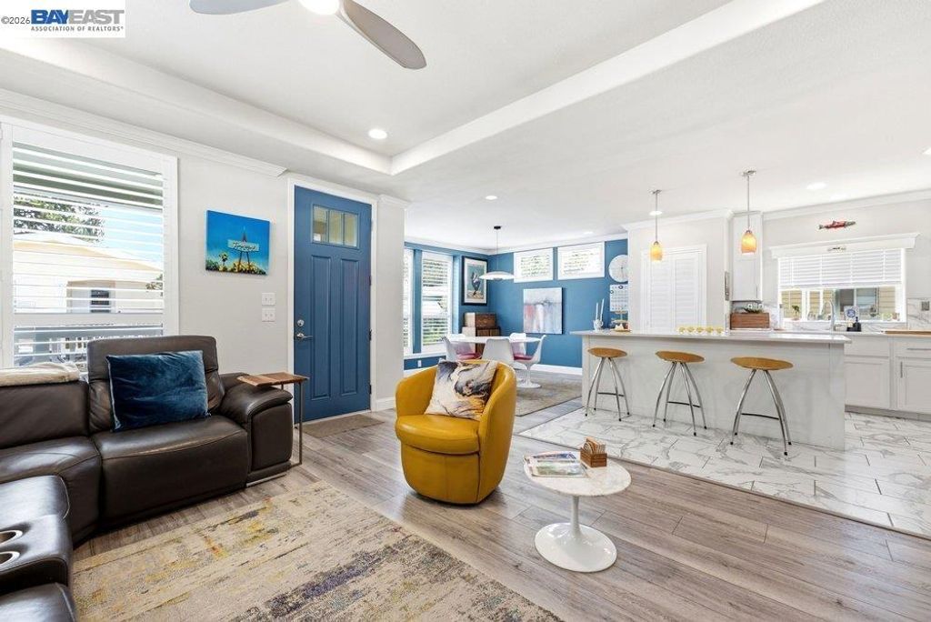 Image 11 of property listing at 3231 Vineyard Ave., Pleasanton, CA 94566