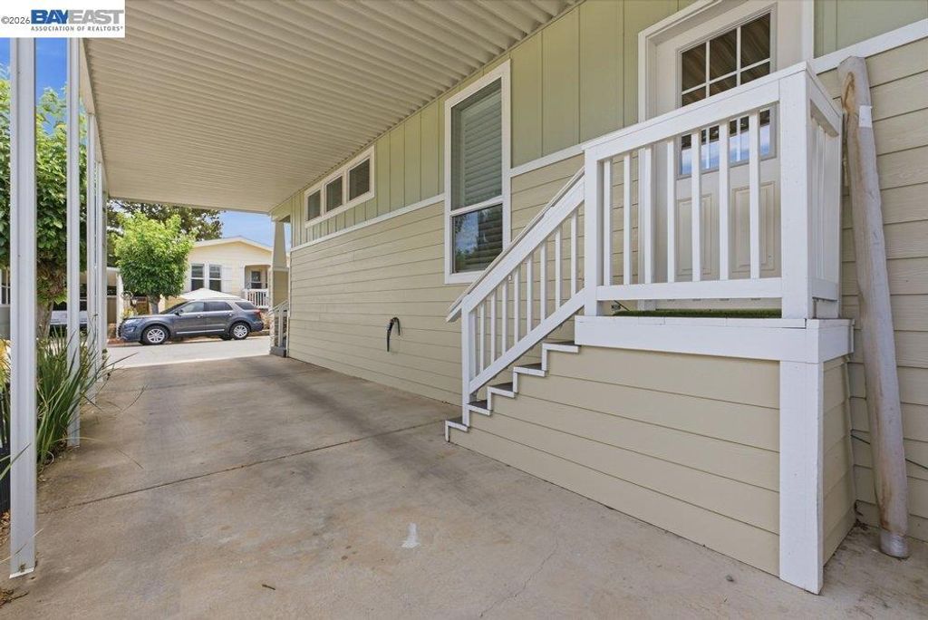Image 45 of property listing at 3231 Vineyard Ave., Pleasanton, CA 94566