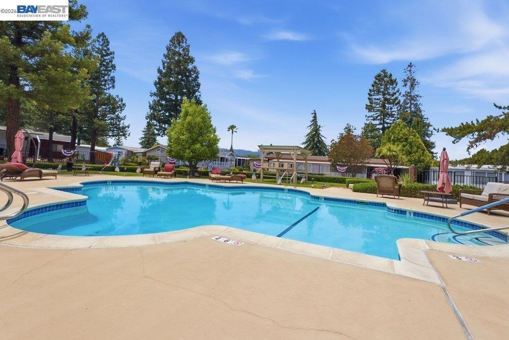 Image 59 of property listing at 3231 Vineyard Ave., Pleasanton, CA 94566