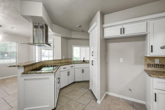 88 April Wind Drive S, Conroe, TX 77356