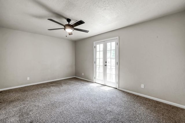 88 April Wind Drive S, Conroe, TX 77356